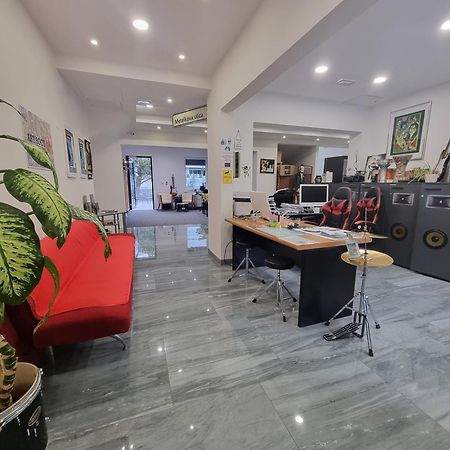 Artrock Residence Izola Ngoại thất bức ảnh