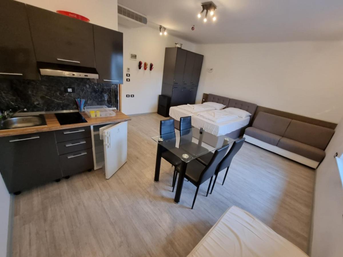 Artrock Residence Izola Ngoại thất bức ảnh