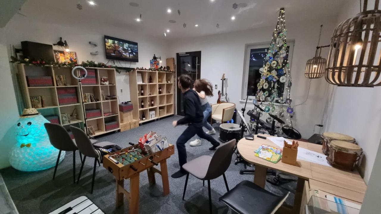 Artrock Residence Izola Ngoại thất bức ảnh